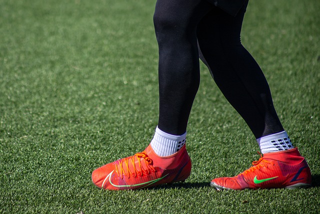 助长恐慌或 助长恐慌或