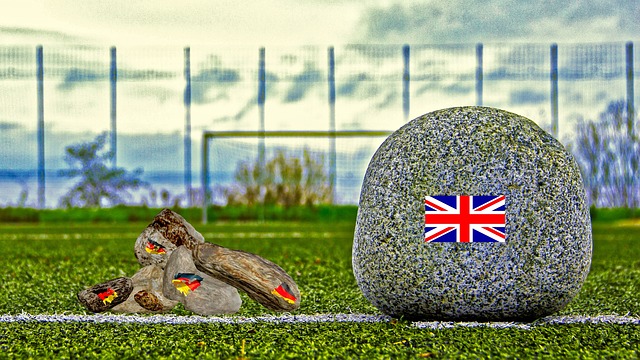 太阳队四连胜逆袭，双巨头杜兰特和布克领军夺胜.