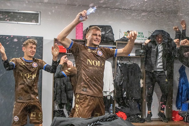 官宣退役时间，刘待需发声，退役安置曝光.